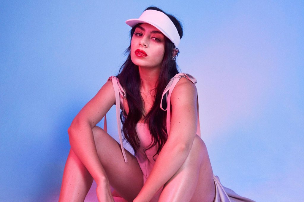 TRACK REVIEW: Drugs by Charli XCX (feat.&nbsp;ABRA)