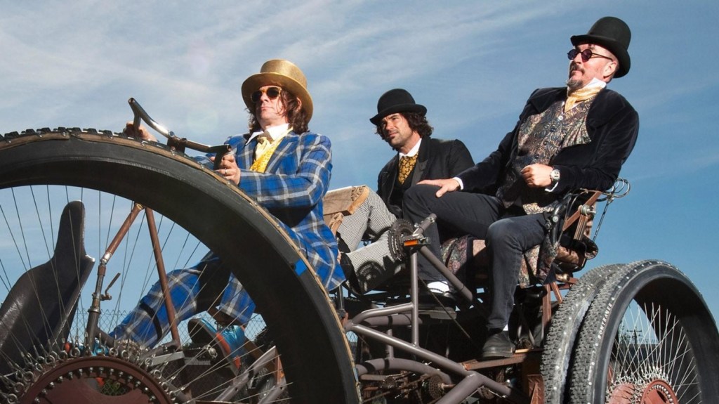 Album Review: Primus – The Desaturating Seven